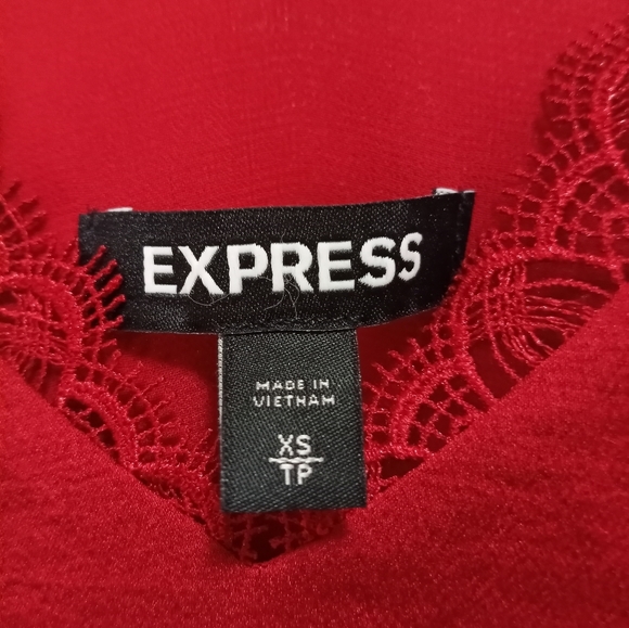 Express tank blouse. EUC. Barely worn. - Picture 2 of 5
